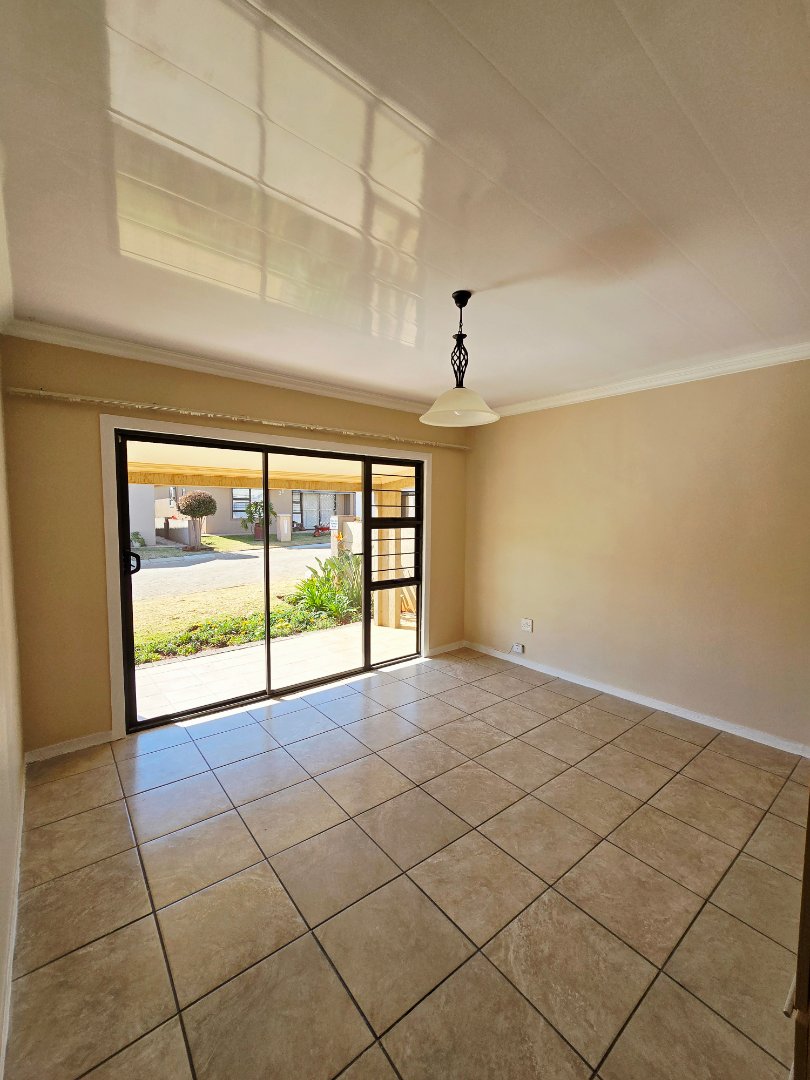 2 Bedroom Property for Sale in Wilkoppies North West